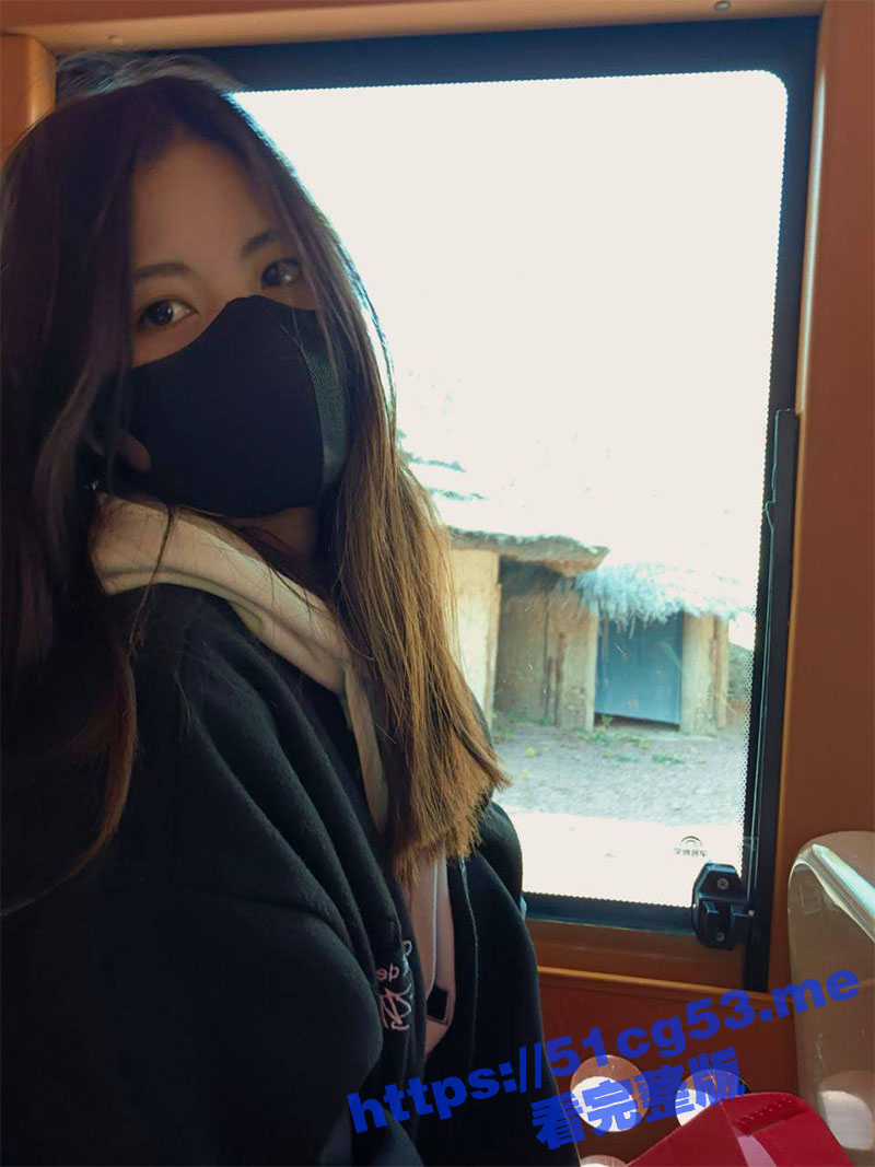 郑州极品瑜伽老师 黄思洁 颜值清纯的大长腿女神 沦为主人的骚母狗 超喜欢车震和打野炮