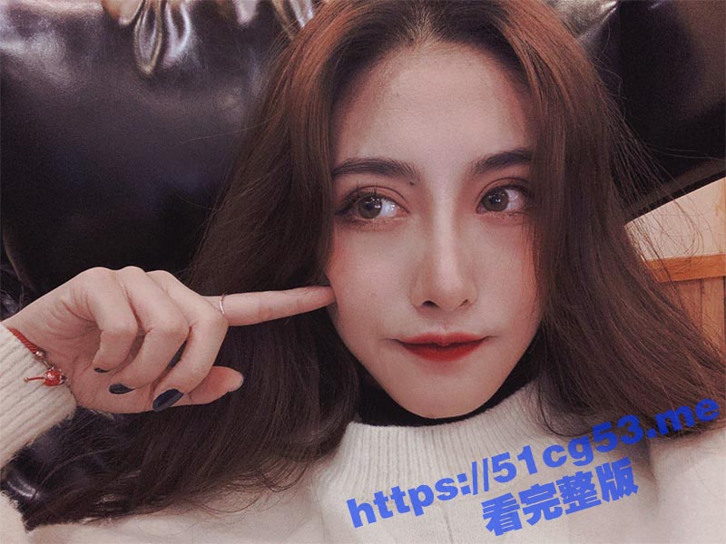 贵州贵阳反差婊夜店女海王 饼干 有钱就能上的小骚货 操过她的男人数不过来！