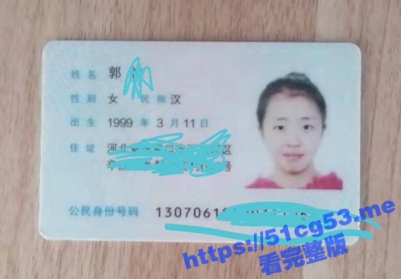 爱她就要操她妈！女友的单亲妈妈郭霞 一个开火锅店的骚母狗 已经操了半年了 接下来准备母女双飞