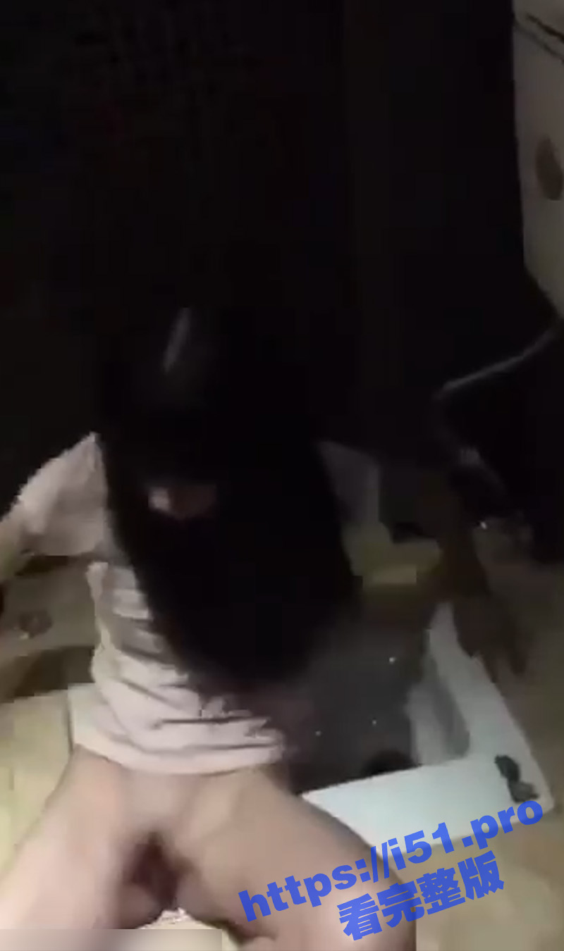 捡尸咯 来看看好女孩们喝醉时都是什么样的吧 窜稀 露逼 露奶 真是百花齐放啊