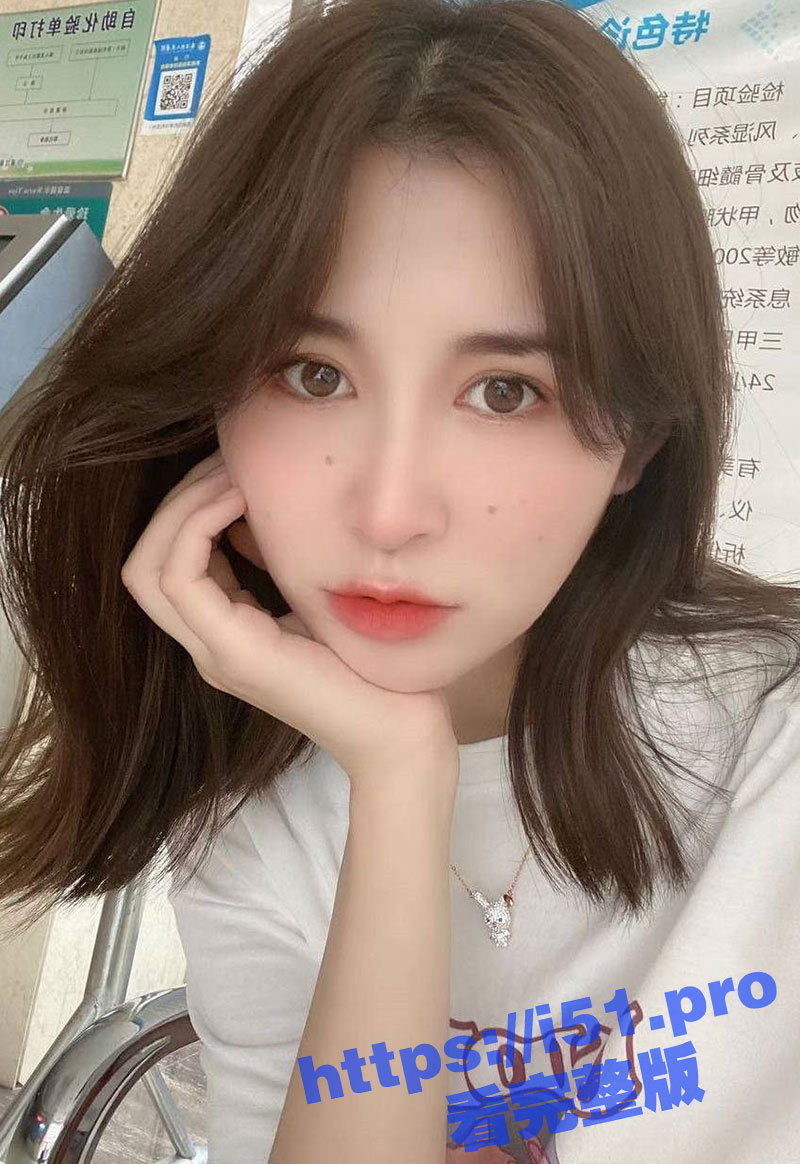 推特极品人妻 Beauty 与金主偷情视频泄露 情趣制服完美露脸激情爆操爽到灵魂升天！