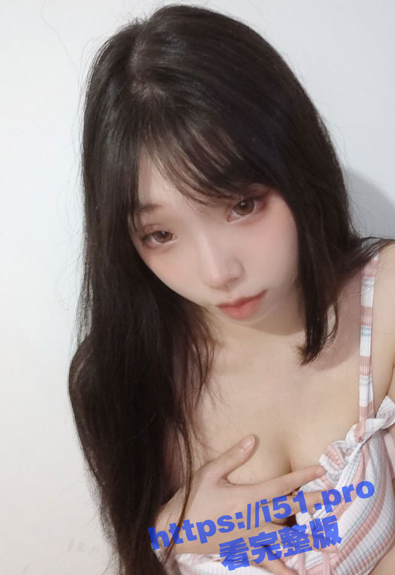 淮阴师范学院反差学妹 周程程 被操的同时还要带着肛塞与同校暧昧对象打语音！