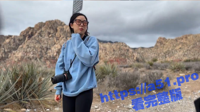 P站留学生 李艾elle lee 留学生的日常生活全记录 在外旅行露出口交 超级骚！