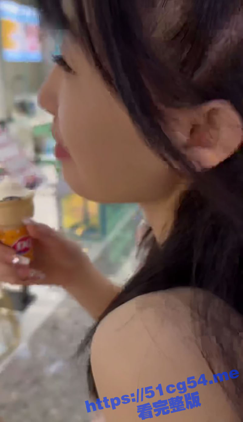 终于拿下00后极品学妹 这白嫩的皮肤加上白丝美腿 谁能顶得住啊 操起来真是太舒服了