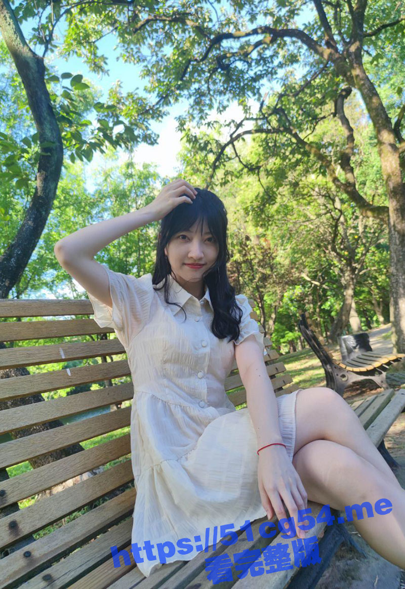 在soul上约的达州某校幼师！保持炮友已经长达半年之久 其不雅做爱视频曝光 水超级多！