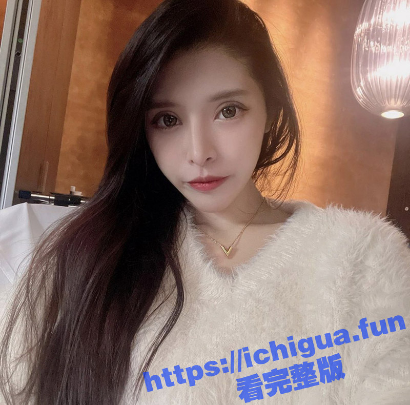 台版网红波多野结衣 超高颜值大奶长腿的极品女神 和金主爸爸的私密视频遭流出 这身材和颜值真是绝了