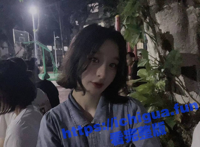 江苏大学很有气质的清纯短发妹 喜欢一个人在宿舍里 偷偷自慰揉奶扣逼 录下视频后在网上到处勾引炮友