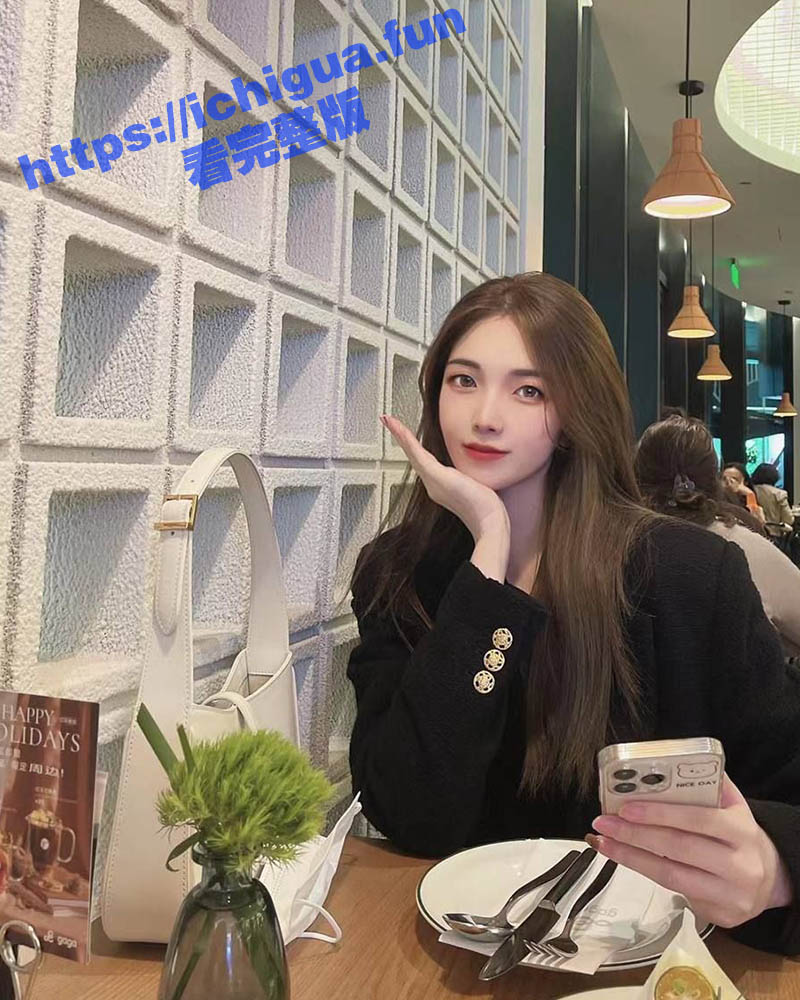 极品反差婊母狗 bbbwmz 卫生间全裸发骚 黑丝道具自慰 与金主温泉口交毒龙钻吞精 可谓是样样精通