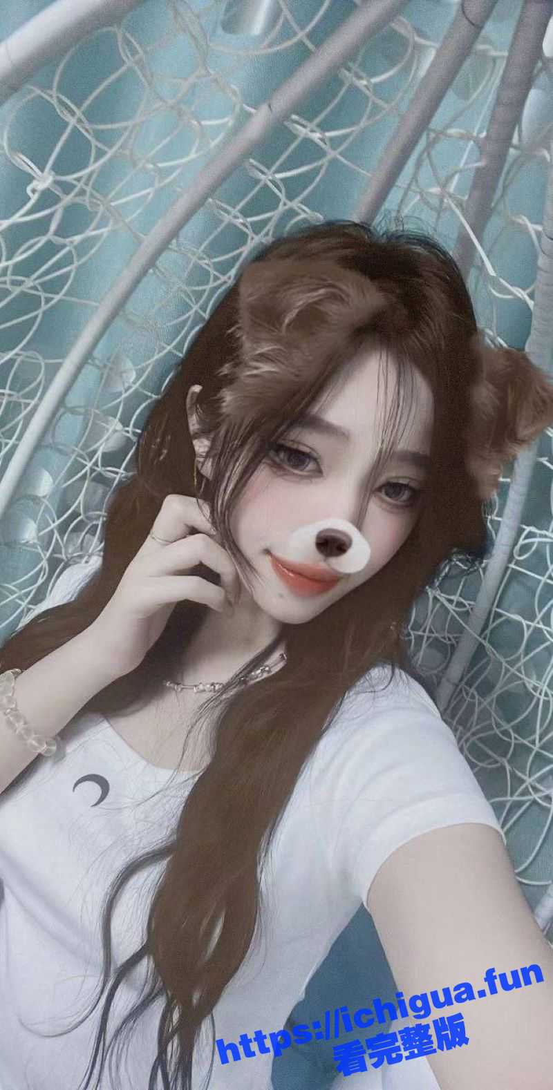 极品反差婊 张穗穗 长得这么好看 为什么逼这么丑啊 被人玩坏了吧 剃了毛毛要好看多了！