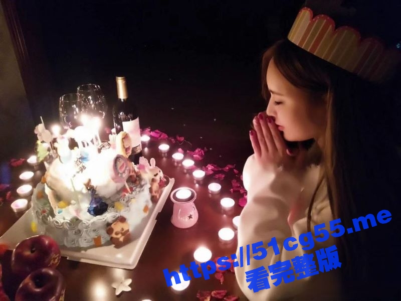 抖音73万粉丝的网红 一个小仙女呀 私密视频被男友贩卖！反差小骚逼被嗷嗷乱干！