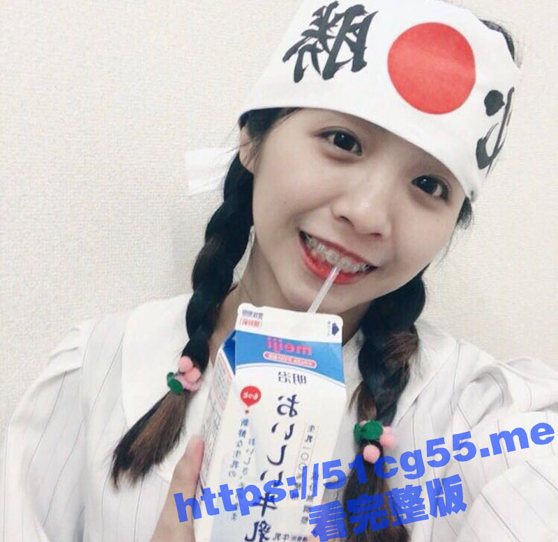 极品反差前女友 黄沛宸 特别势利眼的贱婊 还是一个崇洋媚外的骚货 被男友偷拍曝光 都来骂一骂这骚货