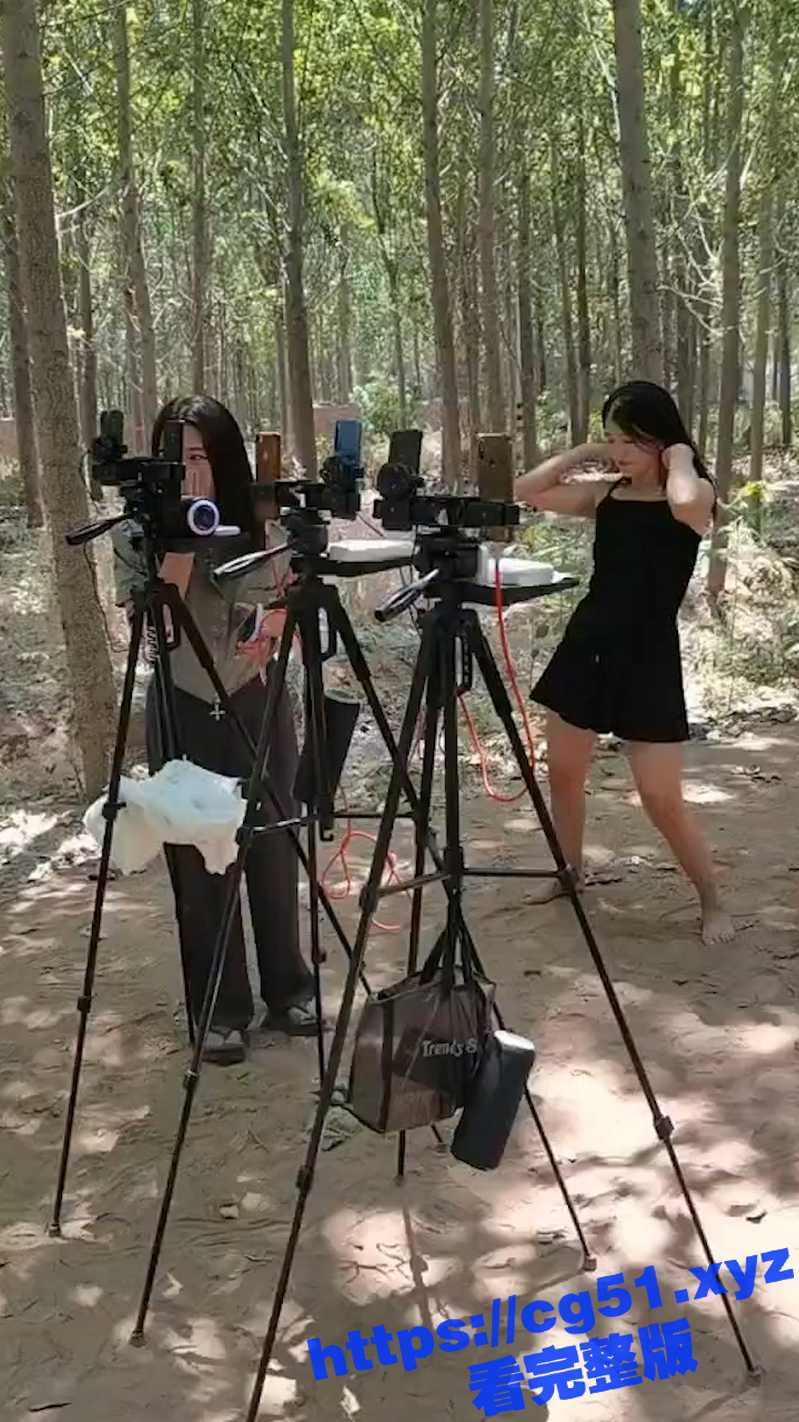 商丘直播 群魔乱舞 全是农村宝妈们 直播设备还挺专业 这就是直播间中最真实的姐姐们!