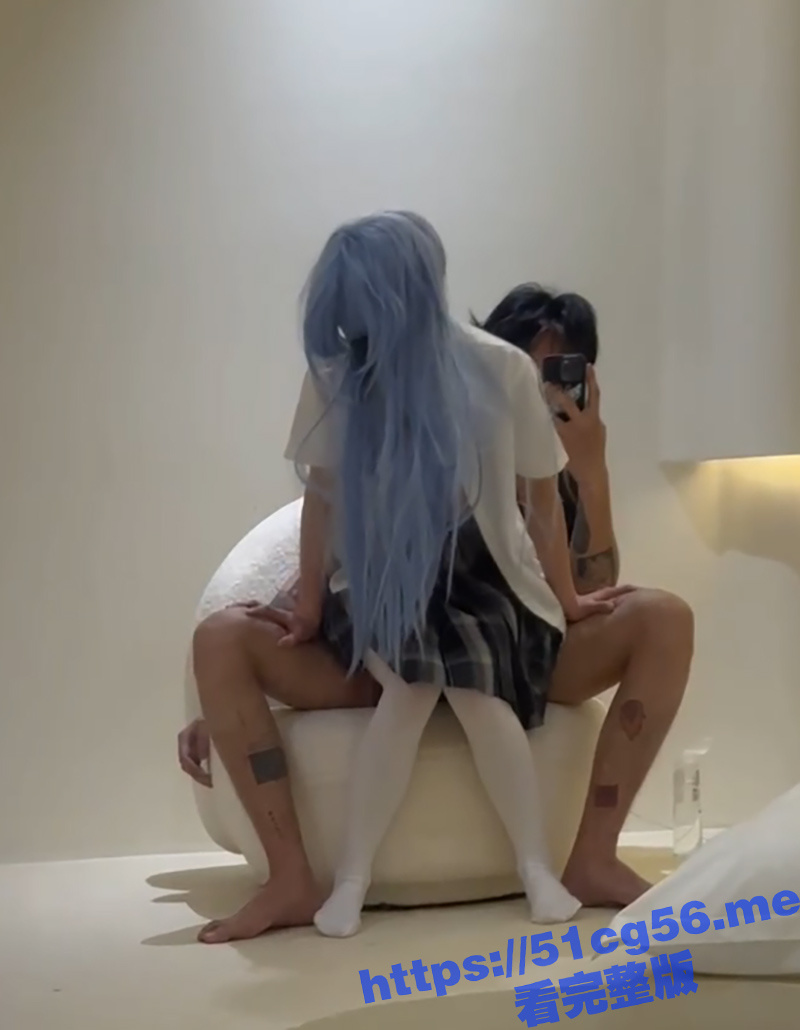 推特人类残次品 调教两个身材纤细 皮肤白嫩的合法小萝莉 大屌确实生猛 对着嫩穴就是疯狂输出