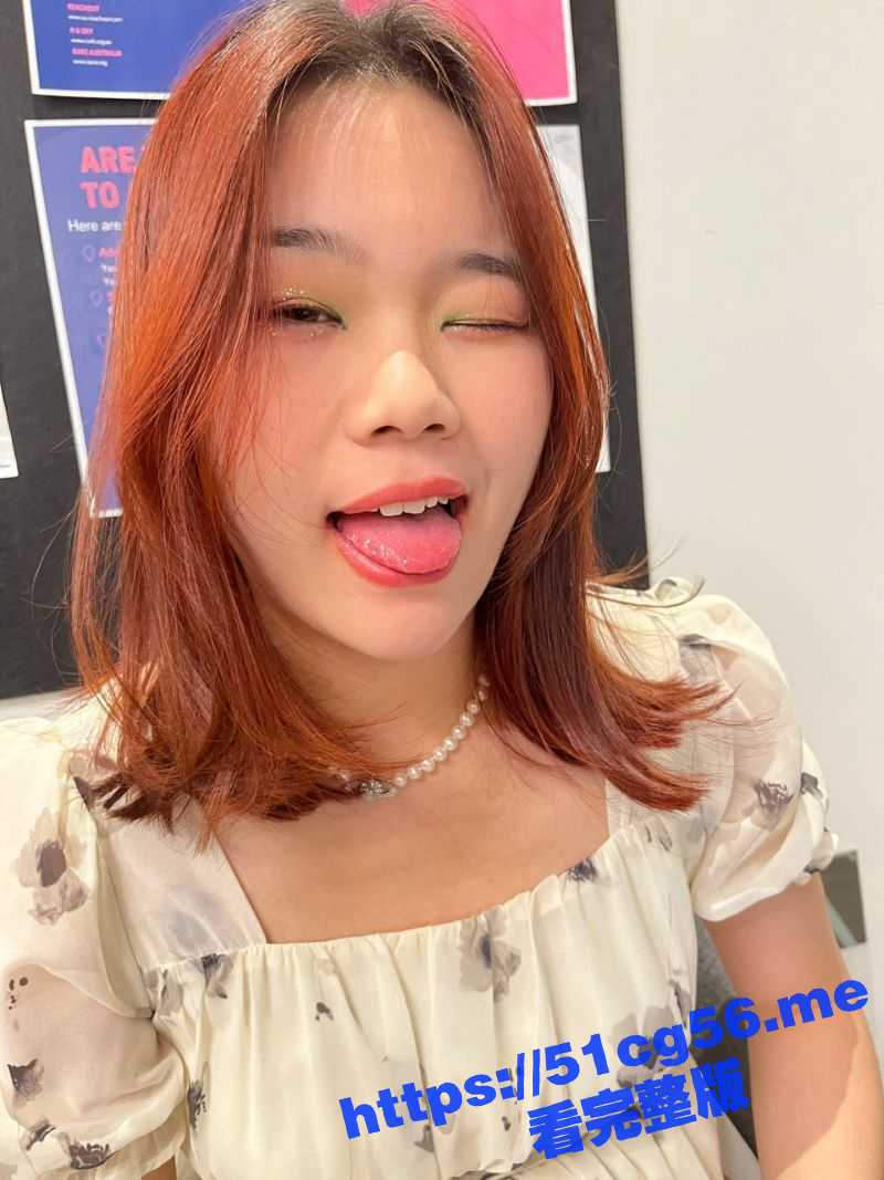 极品骚逼眼镜娘 被男友调教爆操！也是啊 这胸和飞机场一样 不骚一点怎么挨操呢？