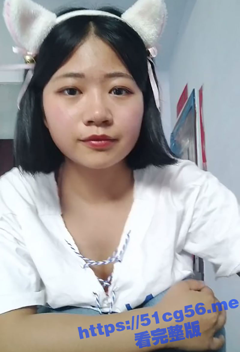 瓜友 吴泽原 高价定制在校反差女大学生福利视频 这哥们直接把自己实名曝光了！太狠了！