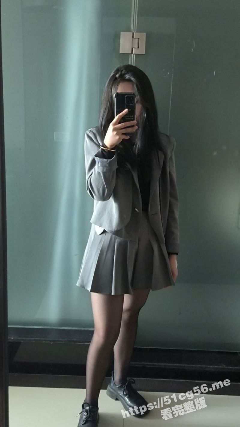 贵州酒水销售 赵雅菲出轨客户事件！性感漂亮的美女销售身穿黑丝为了业绩亲自上门服务！