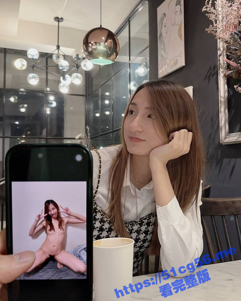 湖北178大长腿反差婊母狗 陈丽 性瘾超强 吮吸比脸还长的大屌无法自拔 被暴力掐脖猛操很是兴奋享受