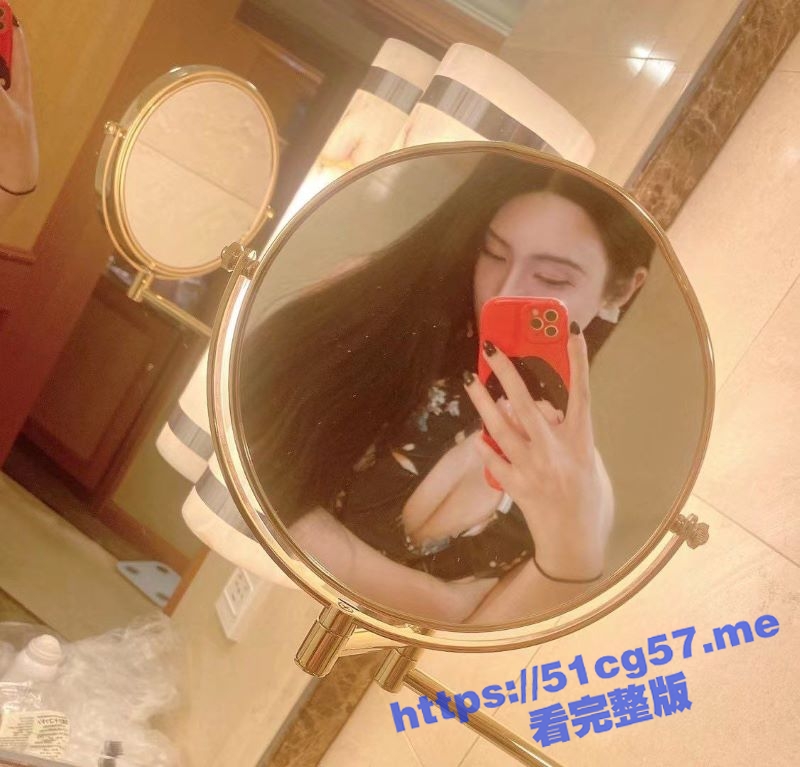 当你有一个极品TS伪娘女友是种什么体验？调教龟男全过程 圣水洗脸 口交达人把你操到大叫不止！