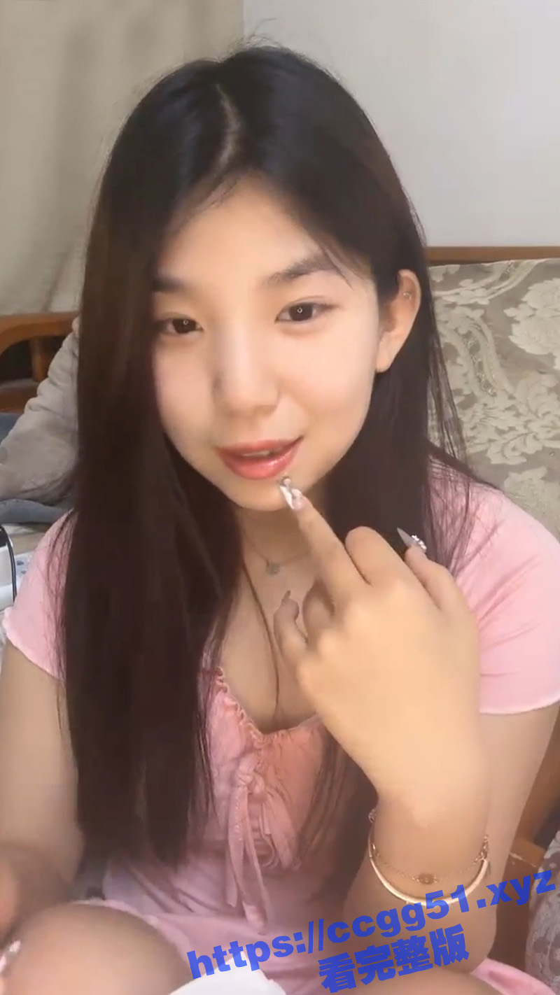 极品无毛一线天现女友 前女友的高颜值好闺蜜 趁我分手勾引我操她 能遇到这样的极品 也算是我命好啊