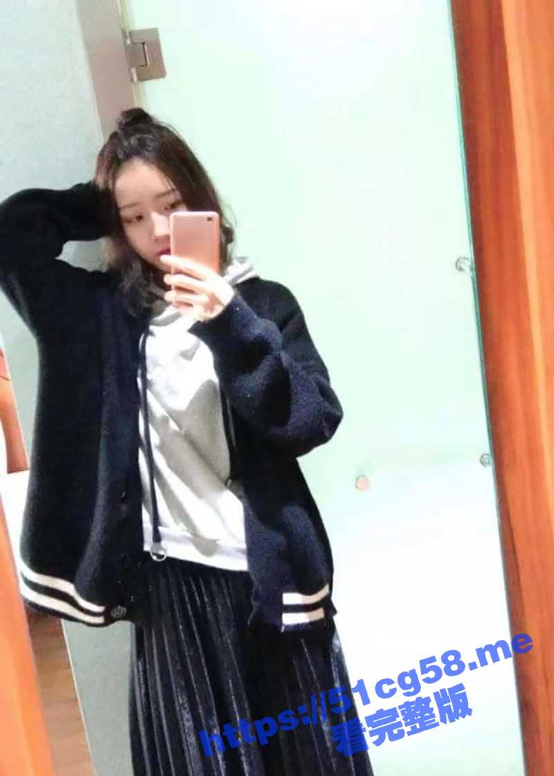 南京农业大学极品校花 赵伶婉 校内清纯可人 校外骚气十足 口活一流 叫床声酥骨诱人！