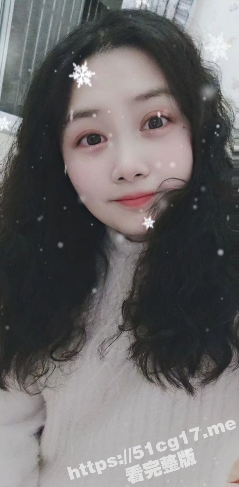 极品反差婊 刘芸清 日常发骚自慰时拍视频 极限淫骚的脸蛋配极黑鲍鱼 简直绝了