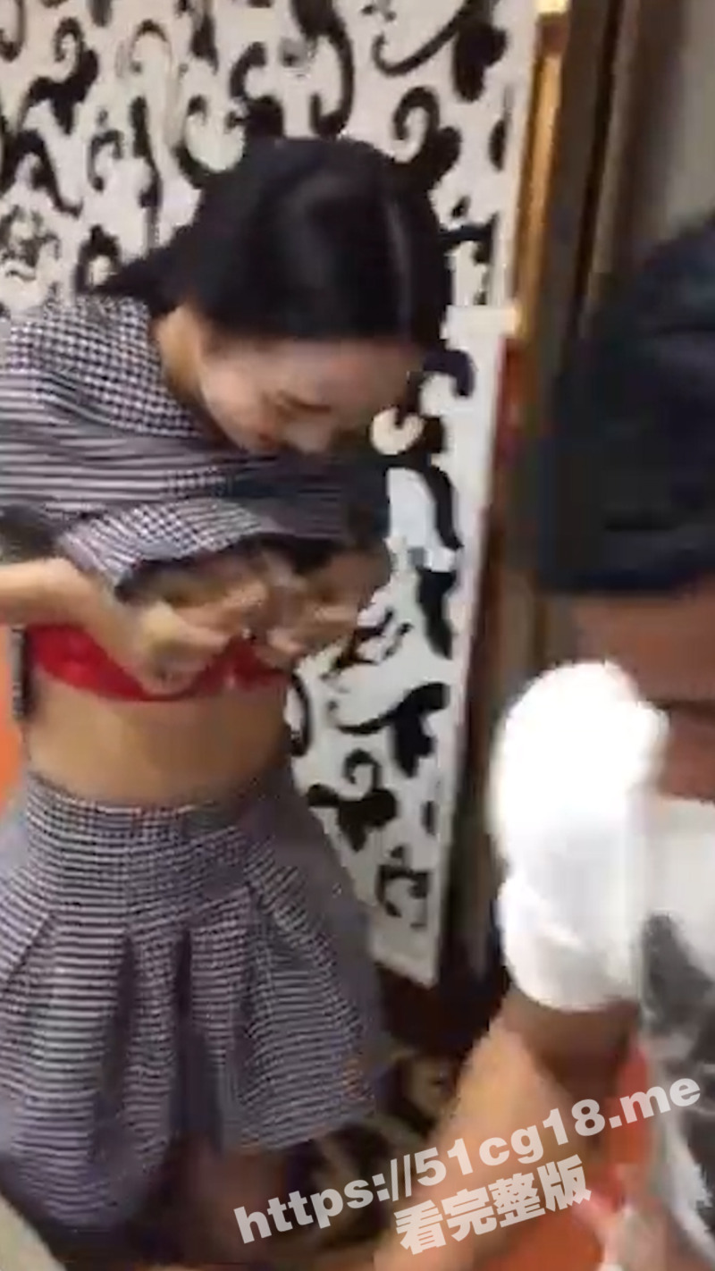 4(1)(1).jpg