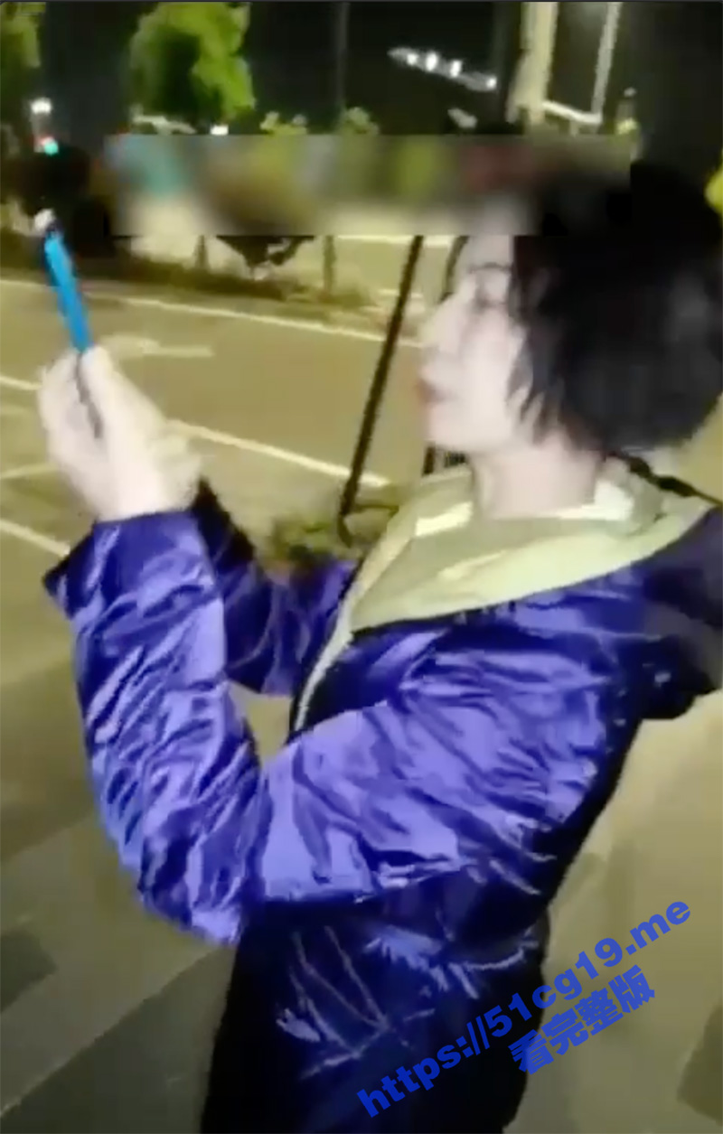 很多想看熟女的 给你们发个牛逼的 天津哈基米大哥开发了熟女后妈 对白是亮点！