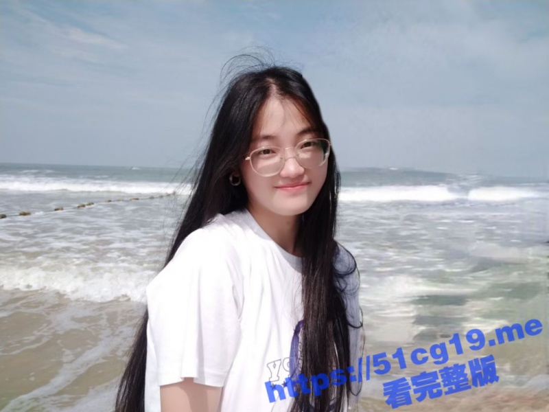牡丹江00后极品绿帽反差母狗 邵蕾 背着男友找人插 调教聊天记录和啪啪视频意外曝光