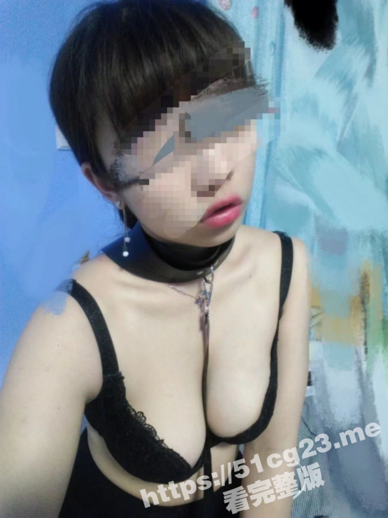 赤峰学院毕业的21岁幼师 无底线母狗 琼琼 暑假被圈养调教 胁迫上交身份证！