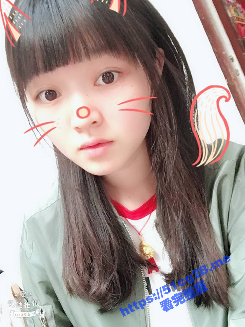 探探刷到的大连反差婊妹子 加了微信聊骚 几次吃饭后拿下 附聊天记录