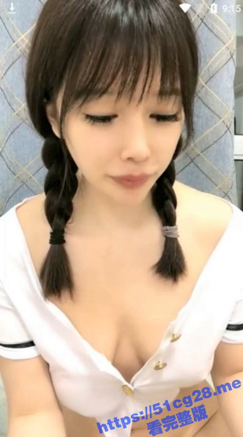 高颜值美少女 双阴道的板凳 下海黄播 丝袜美腿漏奶晃奶 水晶假鸡巴自慰 双阴道自然需要两个跳蛋！