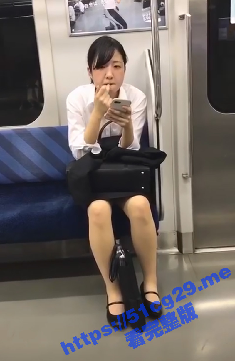 重口味分享！小时候都吃过鼻屎吧 没想到长大后还有这么多人爱吃