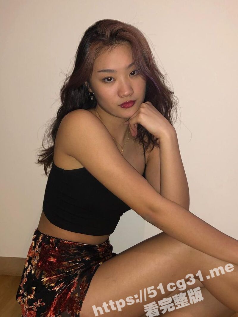 极品越南留学生反差婊 爱上白人大屌 甘愿被无套内射 被抽插的白浆都被干出来了