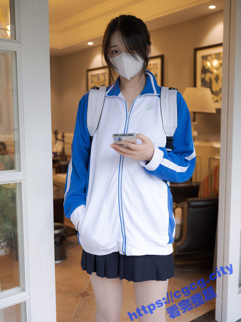 少女女神 樱可 最新福利 JK学生服露出粉嫩小穴 居家表演自慰超水灵嫩穴