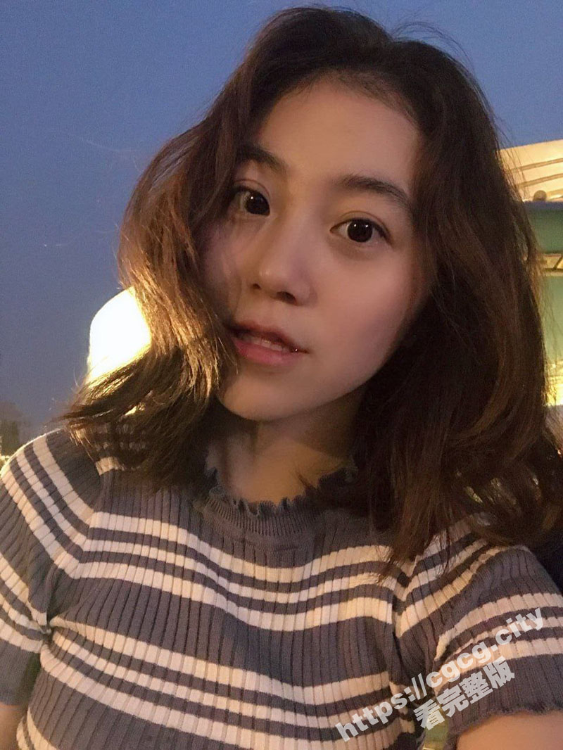 23岁导购员王小丫 D罩杯大奶骚货 绝对的反差婊 做爱视频流出玩起来真爽