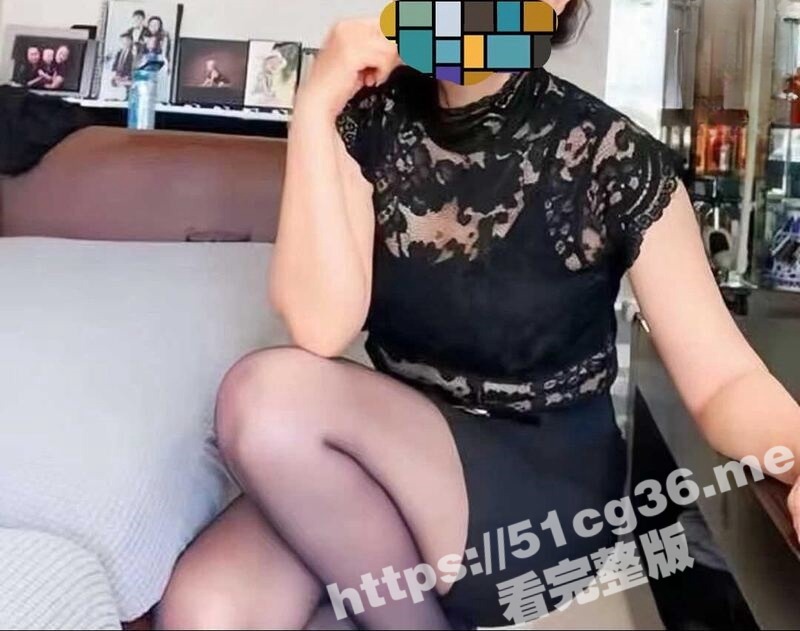 熟女少妇杀手小金 年底插同学的气质熟妇妈妈 旗袍肉丝袜的交通局熟女阿姨 淫荡喷水高潮