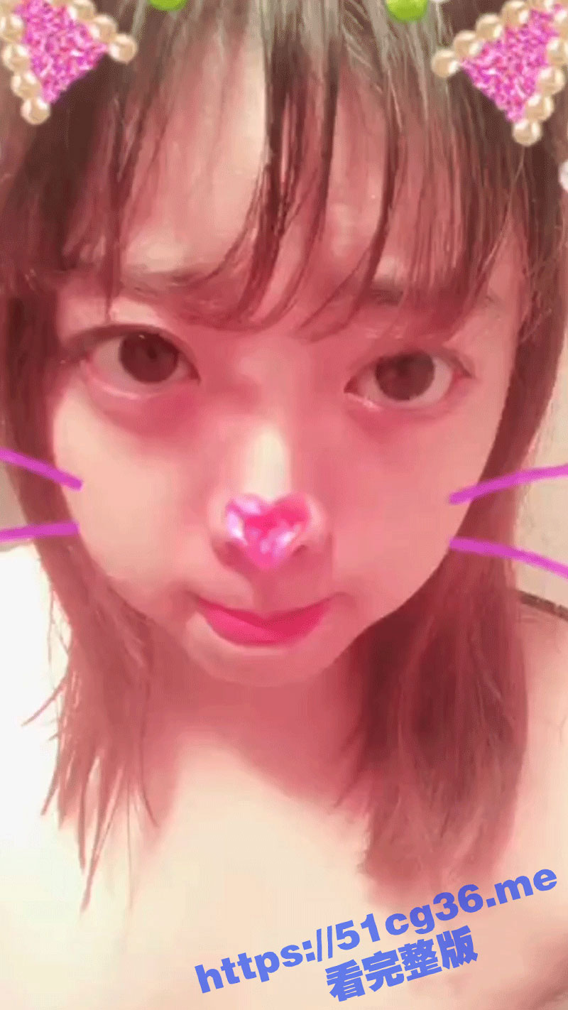 高颜值反差婊 看着超级清纯可爱的大眼睛萌妹 私下都这么放荡了 被SM调教 栓狗链 自慰
