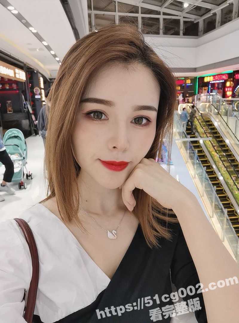 极品气质御姐少妇 为偿还贷款只能被迫肉偿 一对巨乳虽然下垂 依然难掩曾经的辉煌！