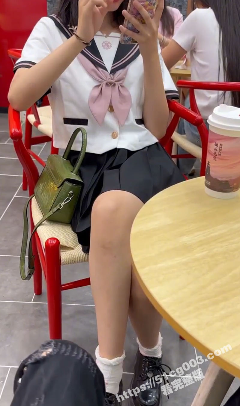 JK嫩妹收割机 江南第一深情 跟JK学生制服嫩妹的第二次约会 鸡巴振动棒玩弄调教小穴 猛操浪叫内射