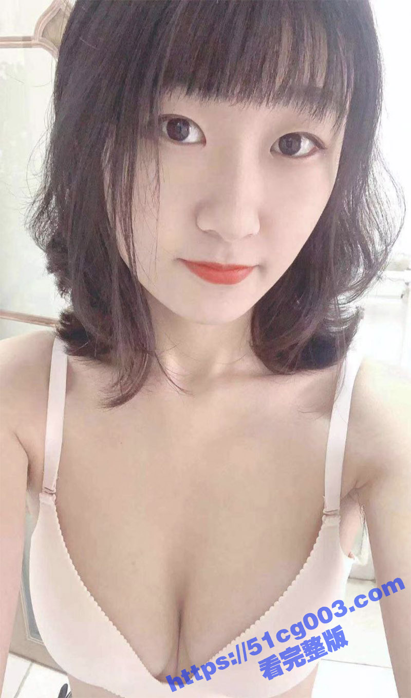天津商学院女神级学妹 唐晓佳 清纯的一批私下里确是反差母狗 外卖做爱视频泄露