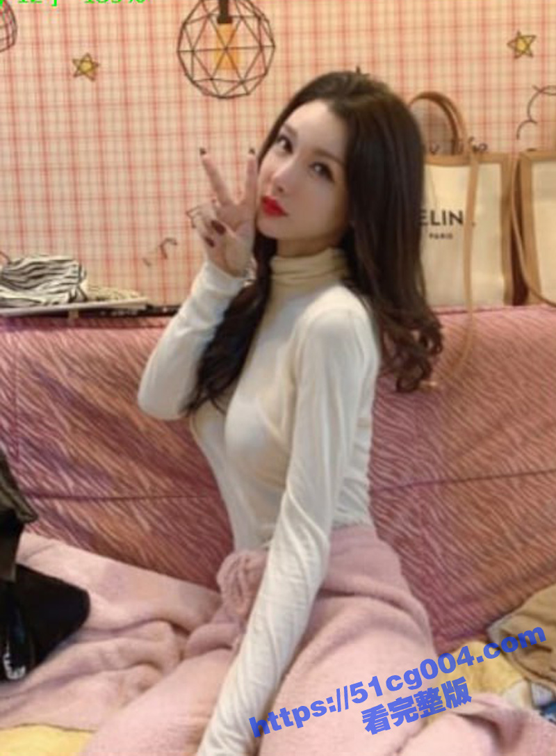 成都极品TS伪娘 TStina 大胸D奶 2分可爱8分御姐 长发女神甚是过瘾！