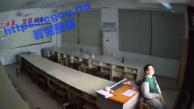 不是 哥们 怎么打个飞机咋这么消沉呢 这是要看破红尘了吗？