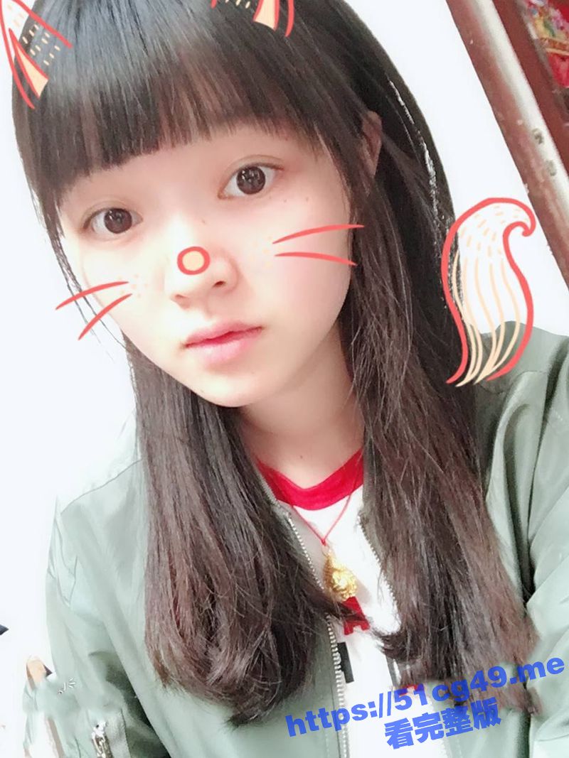 零零后大学生美女 张花 穿着情趣内衣被男友肆意玩弄调教吃屌 一边草一边打脸