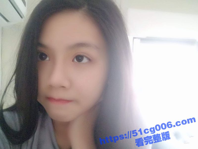台湾女大学生私拍视频流出 粉嫩的奶子 极品可爱的颜值 好纯好白好嫩的妹妹啊