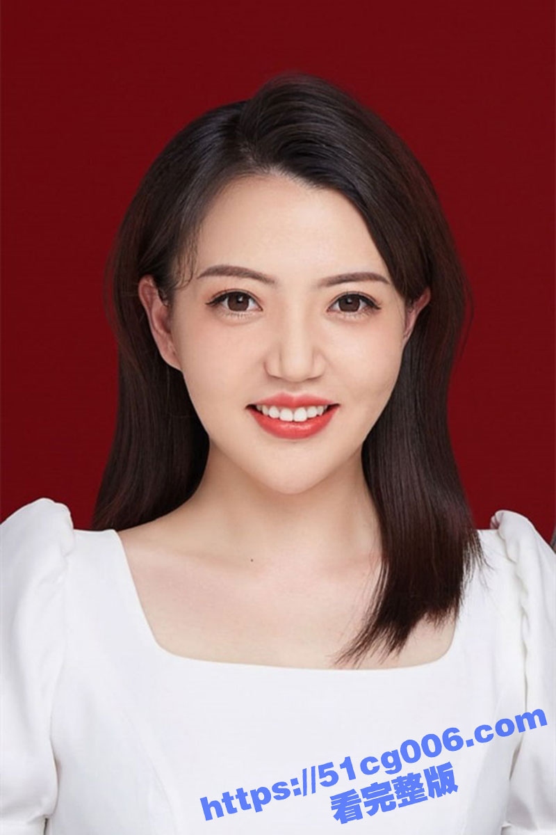 湖北武汉 微胖极品少妇 婚后给老公带绿帽子 被其发现后一怒之下将淫妻全网曝光！
