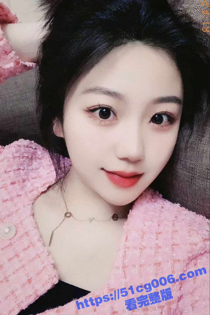 大三清纯巨乳校花 分手后被渣男将生活照与刮毛做爱视频全网曝光！