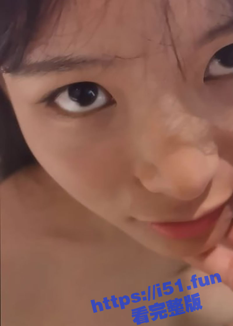 富二代包养的极品女神学生妹 一边被操 一边给舔狗打电话！有钱人实在是太会玩了！
