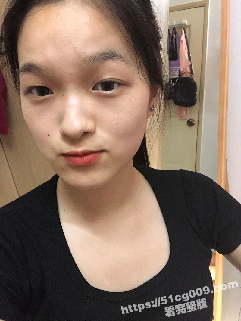 独家爆料！吉隆坡04年小妹妹 予善 小小年纪就已玩遍14个男人 喜爱露出和肉棒强暴的快感
