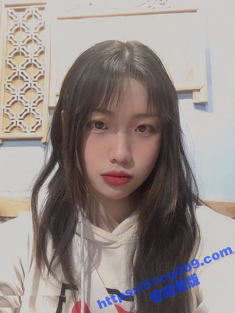 别人的女友就应该站起来蹬！有男友的极品身材小骚货 被爆操后直接抽搐 腿抖得和触电一样！