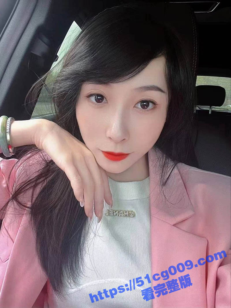 极品身材舞蹈老师 人妻母狗侯丽杰 背着老公和炮友偷情 每天都渴望被男人操 最爱内射和颜射
